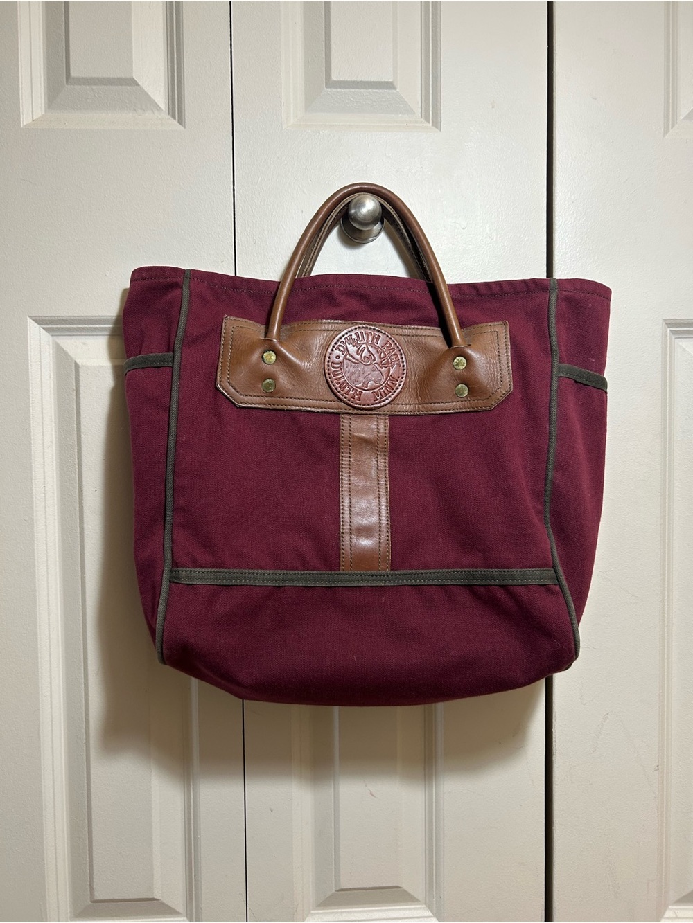 Duluth Pack Sportsmans Tote Bag Outdoor Picnic Camping burgundy
